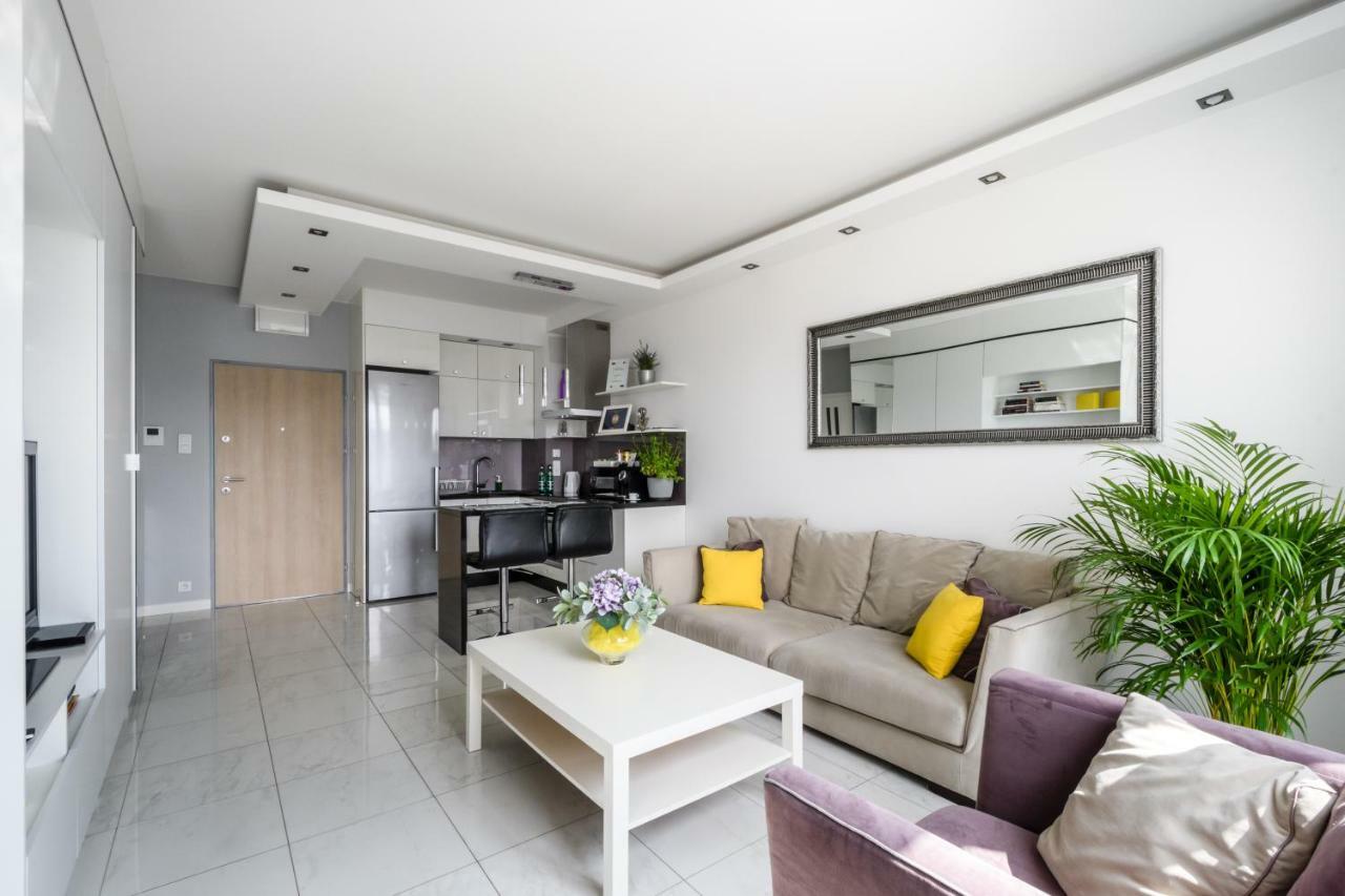 Gama Apartamento Varsóvia Exterior foto